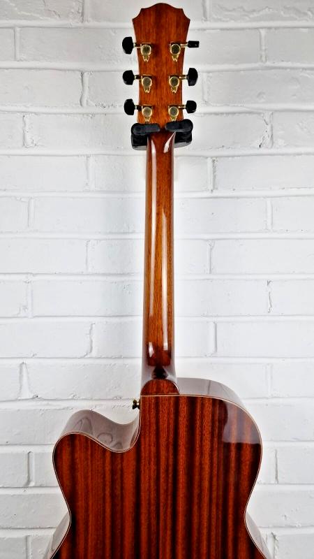 FRESHMAN APOLLO 4OC ELECTRO ACOUSTIC GUITAR