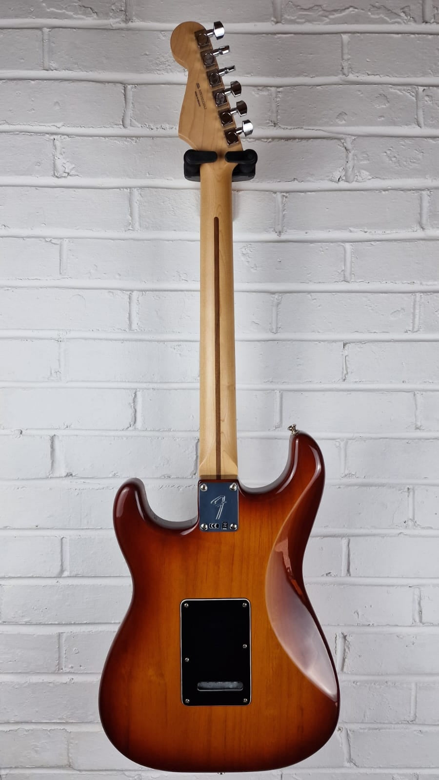 FENDER PLAYER STRATOCASTER HSH TOBACCO SUNBURST MIM ELECTRIC GUITAR