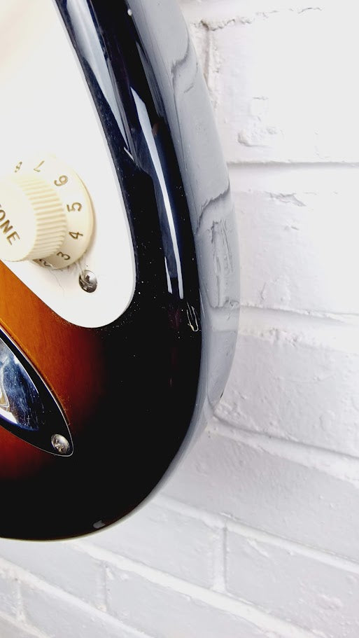 FENDER CLASSIC PLAYER 50S MEXICAN STRATOCASTER 2 COLOUR SUNBURST 2006 60TH ANNIVERSARY