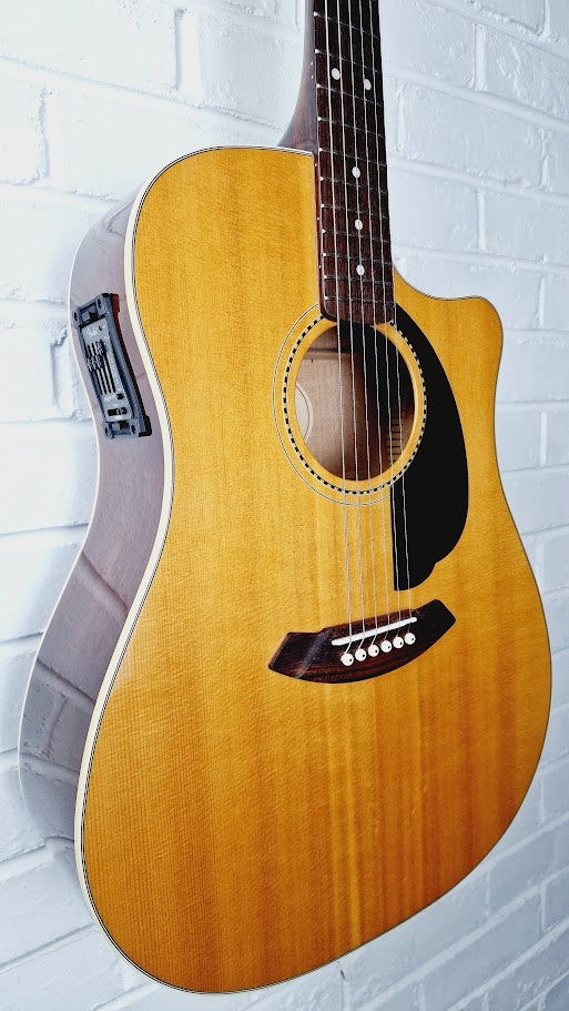 FENDER KINGMAN SCE NAT KOREAN ELECTRO ACOUSTIC GUITAR