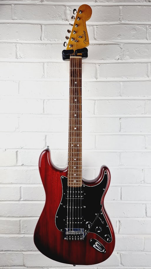 FENDER MODERN PLAYER STRATOCASTER HSH CRIMSON RED TRANSPARENT 2013 ELECTRIC GUITAR