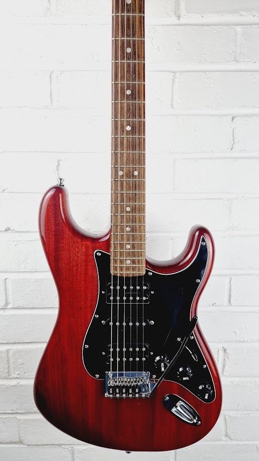 FENDER MODERN PLAYER STRATOCASTER HSH CRIMSON RED TRANSPARENT 2013 ELECTRIC GUITAR