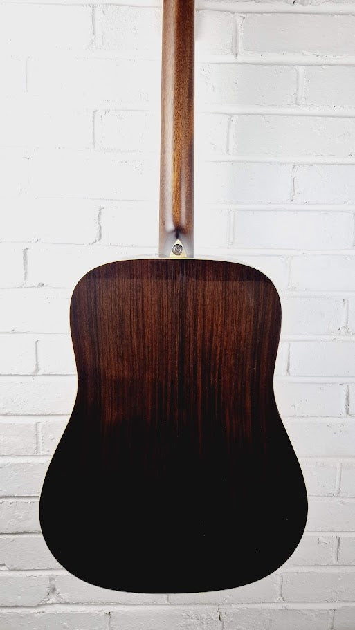 ALVAREZ MD70EBG ACOUSTIC GUITAR + ALVAREZ DUO FOAM CASE