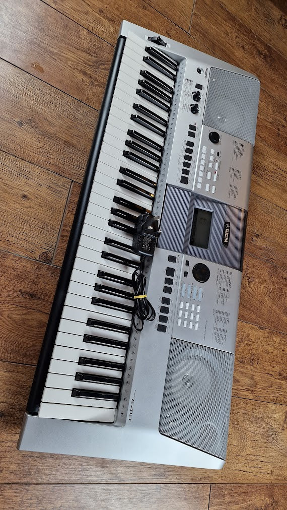 YAMAHA PSR E413 61 KEY KEYBOARD