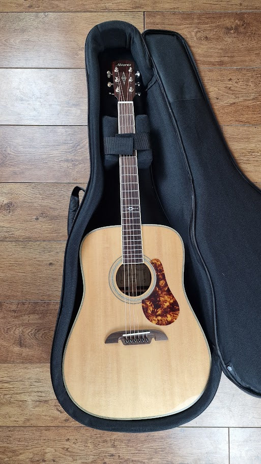 ALVAREZ MD70EBG ACOUSTIC GUITAR + ALVAREZ DUO FOAM CASE