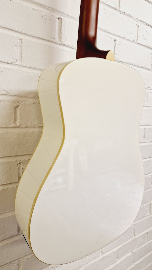 FENDER MALIBU PLAYER ARG WN ARCTIC GOLD ELECTRO ACOUSTIC GUITAR