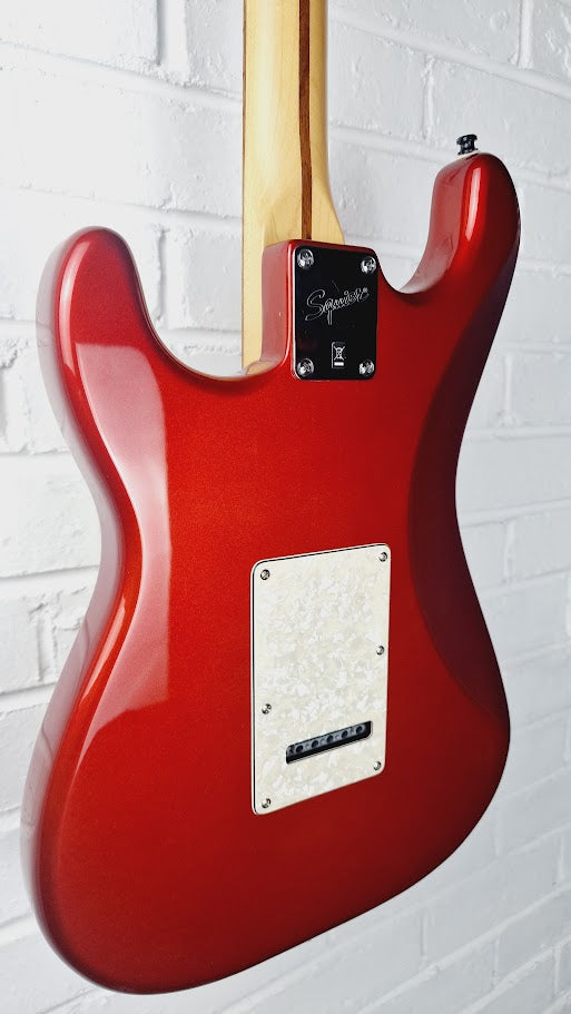 SQUIER VINTAGE MODIFIED SURF STRATOCASTER CAR CANDY APPLE RED 2015 ELECTRIC GUITAR