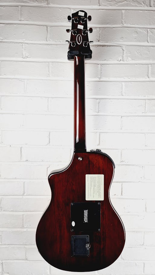 LINE 6 VARIAX 700 ELECTRIC ACOUSTIC GUITAR & CASE