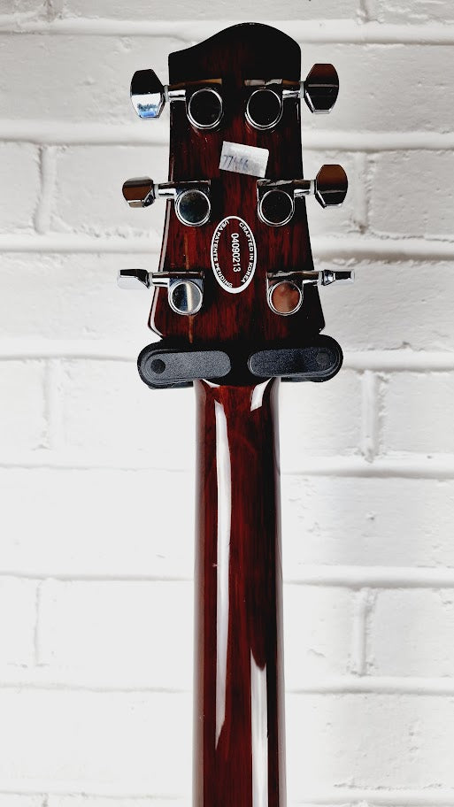 LINE 6 VARIAX 700 ELECTRIC ACOUSTIC GUITAR & CASE