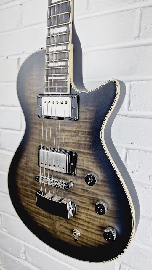 HAGSTROM ULTRA MAX SATIN COSMIC BLACK BURST ELECTRIC GUITAR