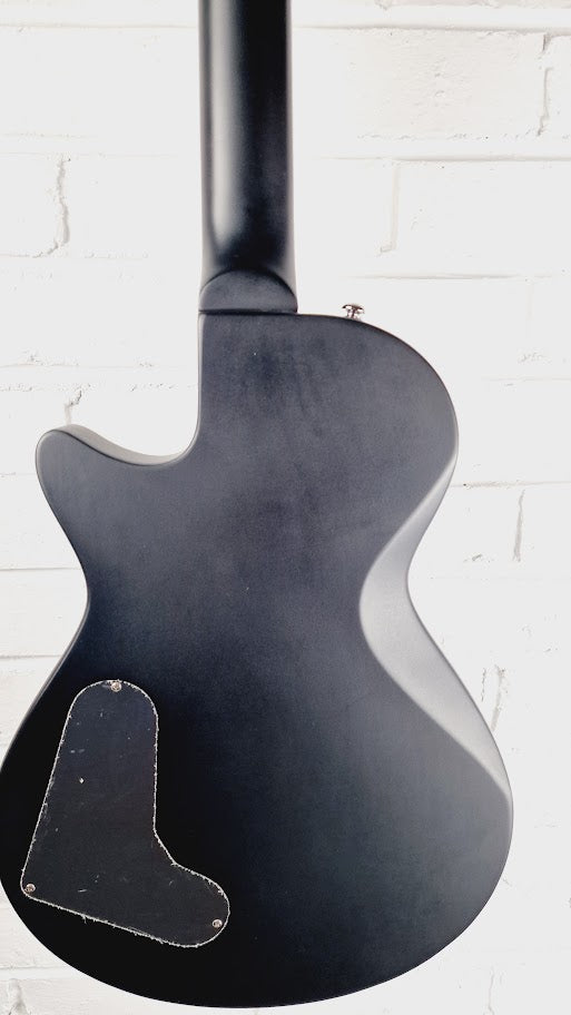 HAGSTROM ULTRA MAX SATIN COSMIC BLACK BURST ELECTRIC GUITAR