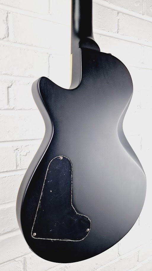 HAGSTROM ULTRA MAX SATIN COSMIC BLACK BURST ELECTRIC GUITAR