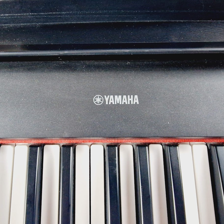 YAMAHA NP12 PIAGGERO 61 KEY BLACK KEYBOARD