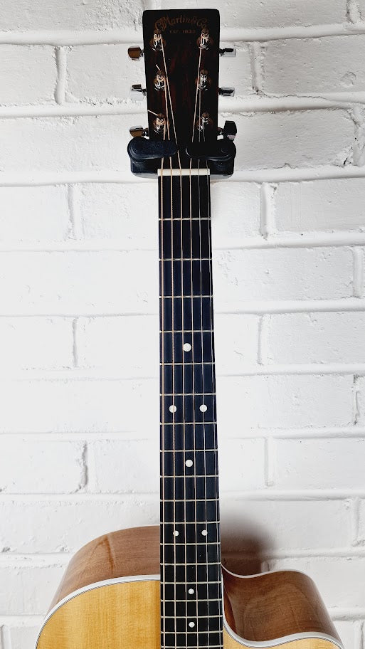 MARTIN ROAD SERIES DC-13E ELECTRO ACOUSTIC GUITAR + PADDED MARTIN CASE