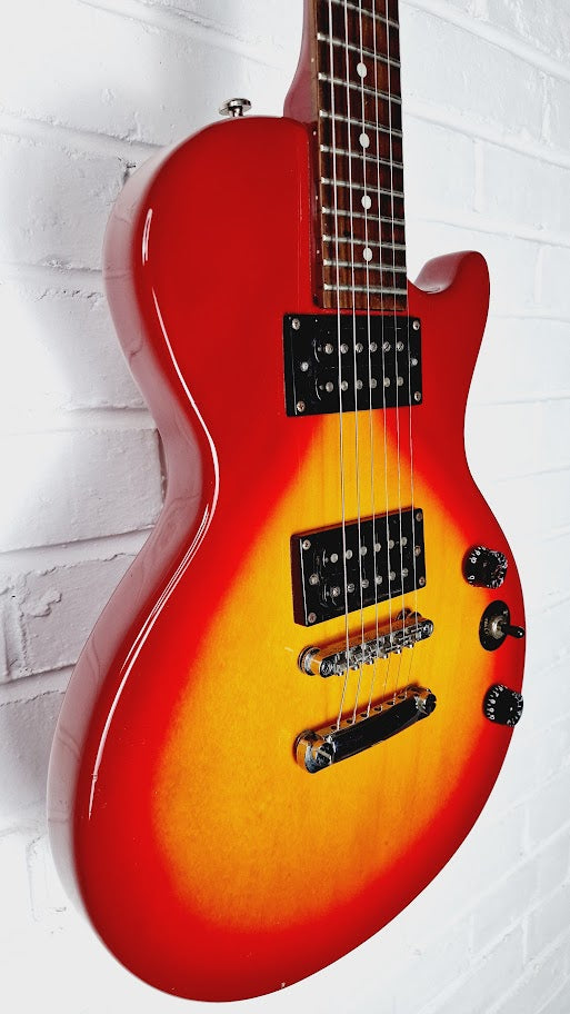 EPIPHONE LES PAUL SPECIAL 2001 SAMICK KOREA CHERRY SUNBURST ELECTRIC GUITAR