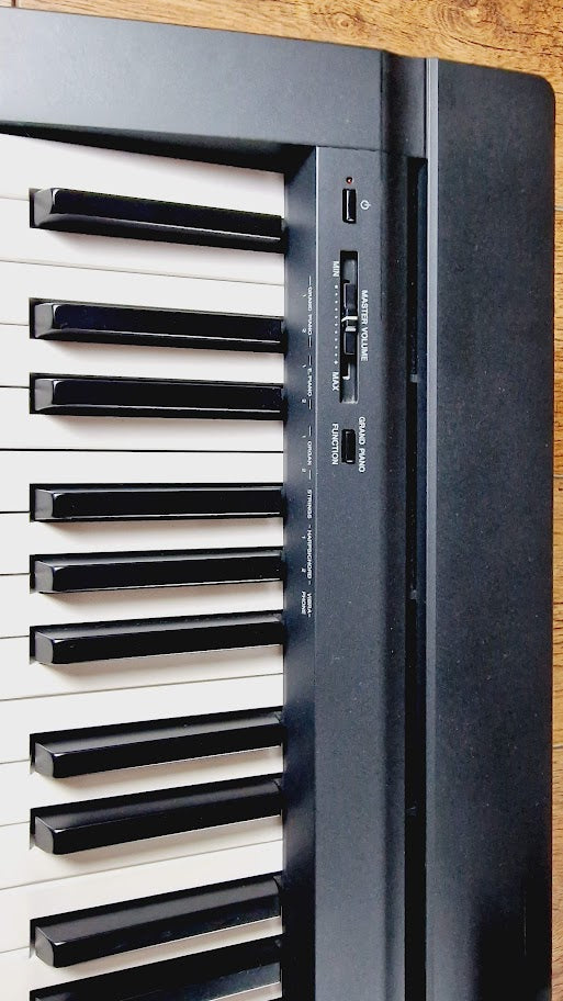 YAMAHA P45 88 HAMMER WEIGHTED KEY KEYBOARD DIGITAL PIANO