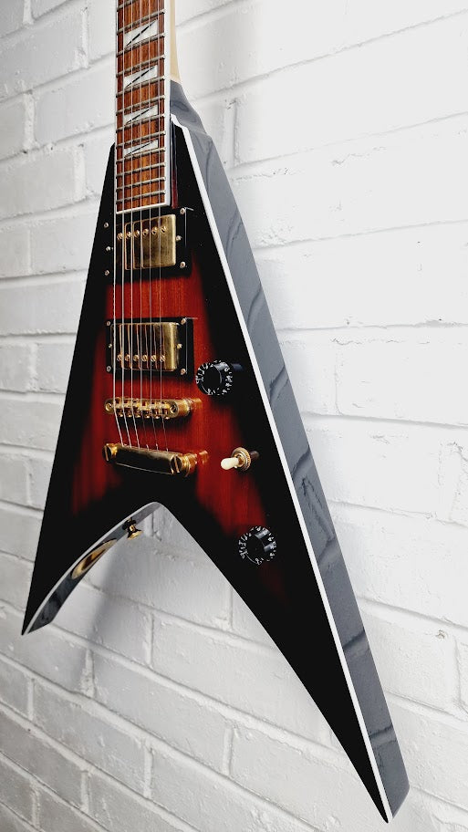 JACKSON PRO SERIES PRO KING V KVT 3 TONE SUN BURST ELECTRIC GUITAR