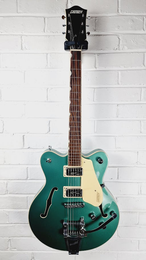 GRETSCH G5622T ELECTROMATIC CENTERBLOCK DC ASPEN GREEN + CASE