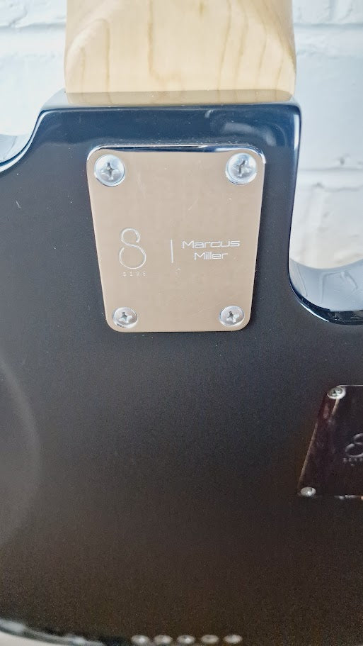 SIRE MARCUS MILLER V3 LEFT HANDED 5 STRING BLACK GOLD BASS GUITAR