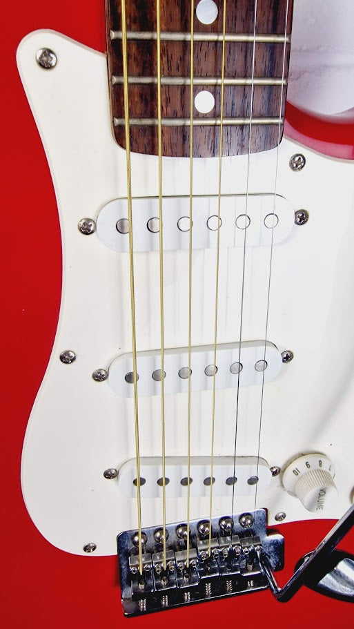FENDER SQUIER STRATOCASTER TORINO RED 1999 ELECTRIC GUITAR