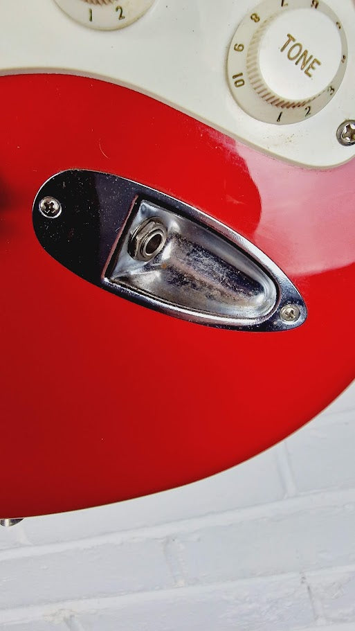 FENDER SQUIER STRATOCASTER TORINO RED 1999 ELECTRIC GUITAR