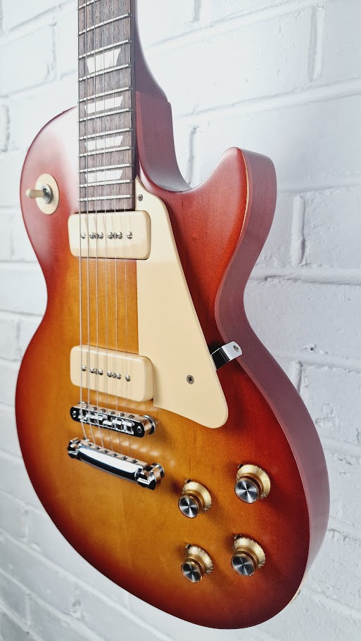 GIBSON LES PAUL 60S TRIBUTE P90 WORN HONEYBURST 2011 + GIBSON CASE
