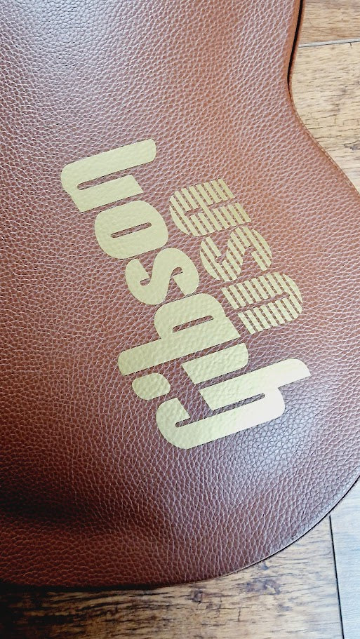 ROCK HARD LES PAUL ELECTRIC GUITAR BROWN HARD CASE