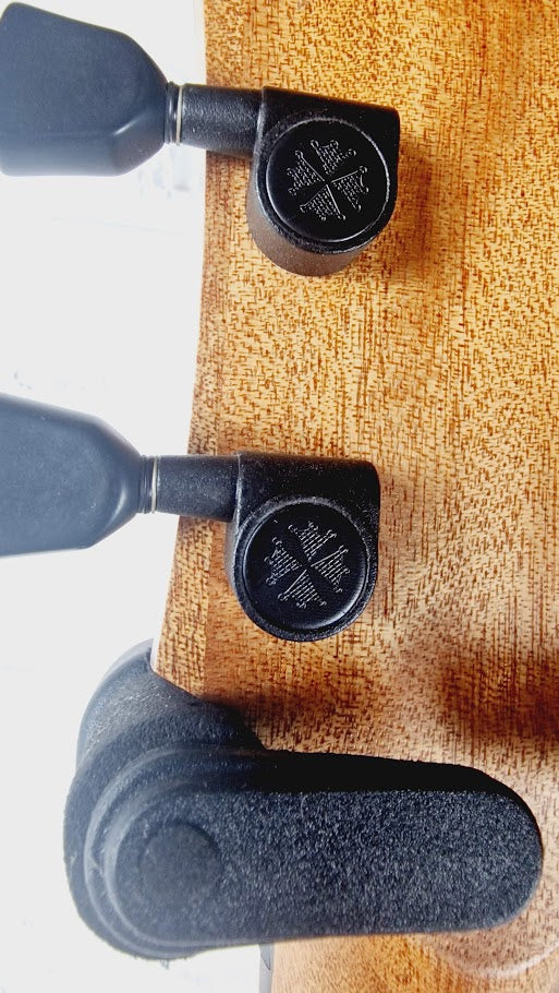 LAG TRAMONTANE TL70DCE LEFT HANDED ELECTRO ACOUSTIC GUITAR