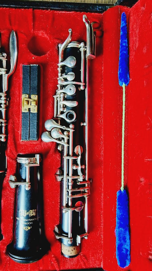 WARD AND WINTERBOURNE TW3 OBOE WITH CASE