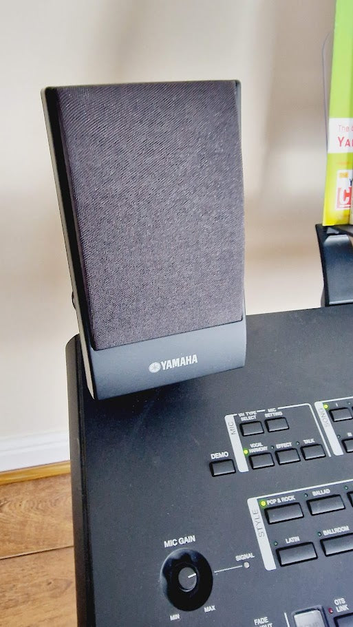 YAMAHA TYROS 4 SPECIAL EDITION XL 10TH ANNIVERSARY KEYBOARD