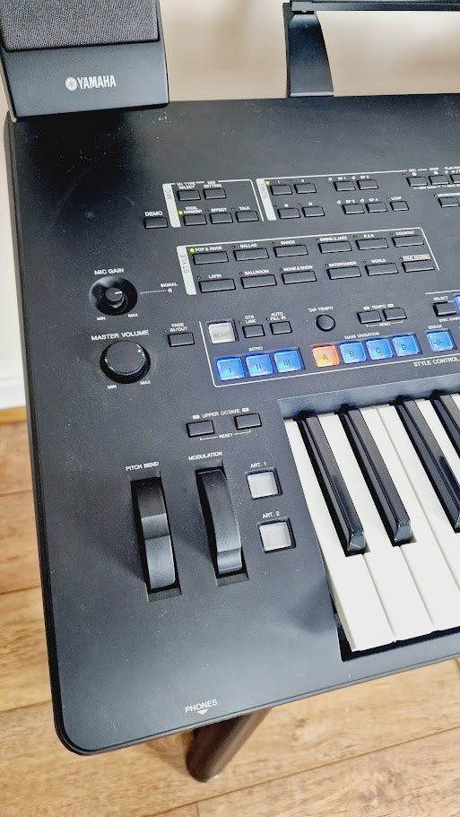 YAMAHA TYROS 4 SPECIAL EDITION XL 10TH ANNIVERSARY KEYBOARD