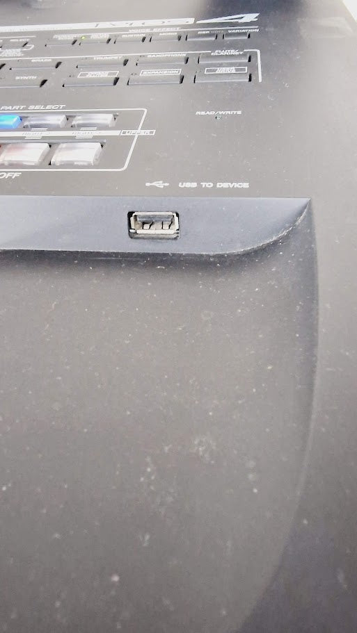 YAMAHA TYROS 4 SPECIAL EDITION XL 10TH ANNIVERSARY KEYBOARD