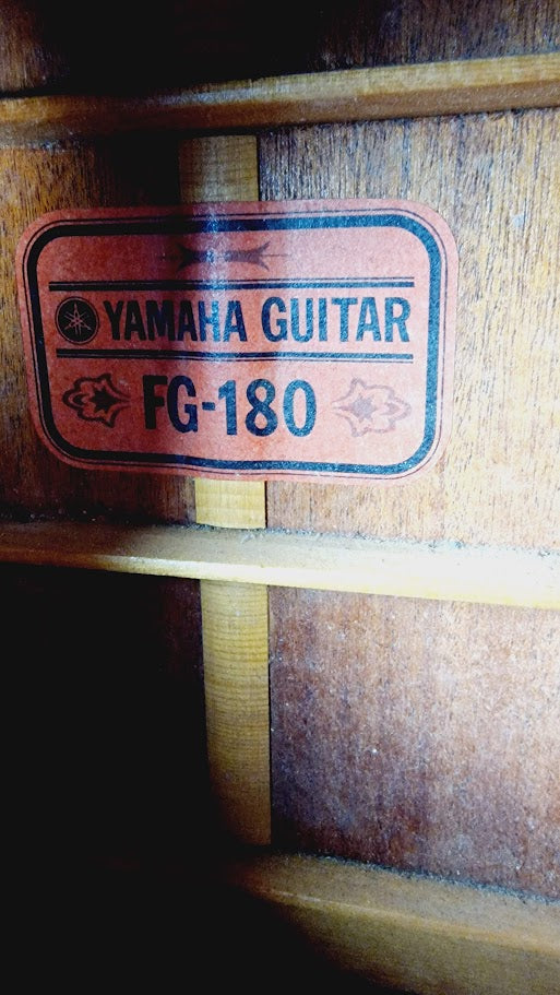 YAMAHA FG180 RED LABEL 1970s ACOUSTIC GUITAR