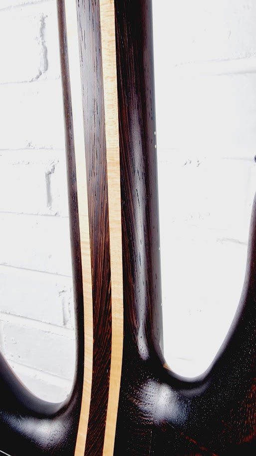 CORT A5 ULTRA ASH 5 STRING BASS GUITAR + CORT HARD CASE