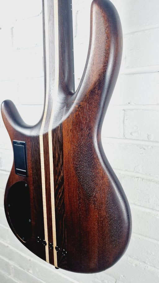 CORT A5 ULTRA ASH 5 STRING BASS GUITAR + CORT HARD CASE