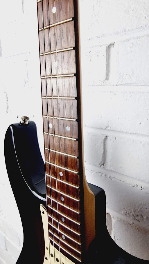 YAMAHA PACIFICA 112V OLD VIOLIN SUNBURST ELECRIC GUITAR