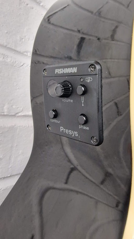 HARTWOOD VILLANELLE PARLOUR SUNBURST ELECTRO ACOUSTIC GUITAR