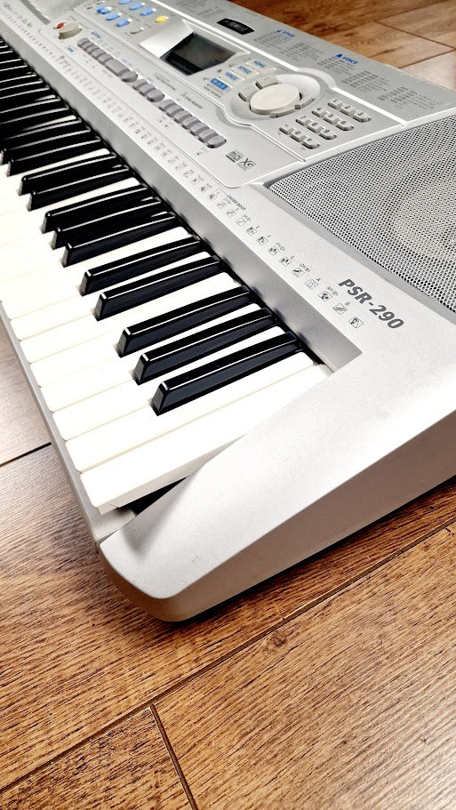 YAMAHA PSR 290 61 KEY KEYBOARD + POWER SUPPLY