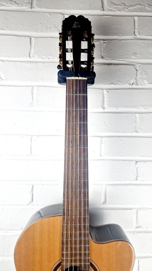 ADMIRA VIRTUOSO ECF ELECTRO CLASSICAL GUITAR