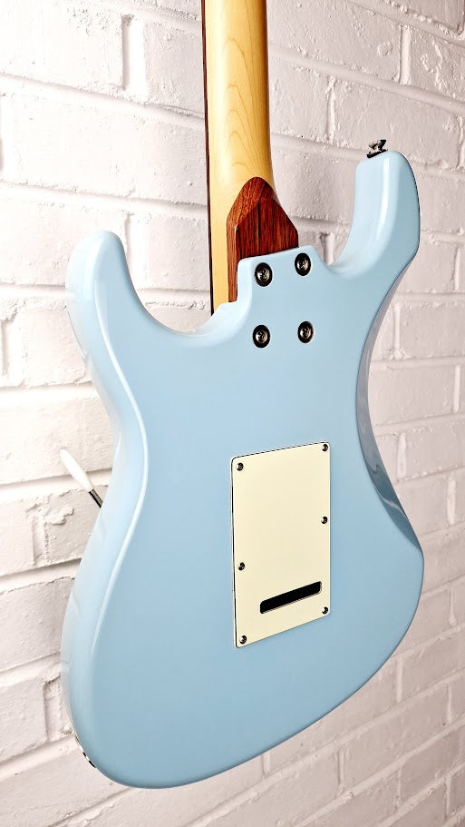 VINTAGE ADVANCE AV6 LAGUNA BLUE STRATOCASTER ELECTRIC GUITAR