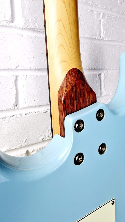 VINTAGE ADVANCE AV6 LAGUNA BLUE STRATOCASTER ELECTRIC GUITAR