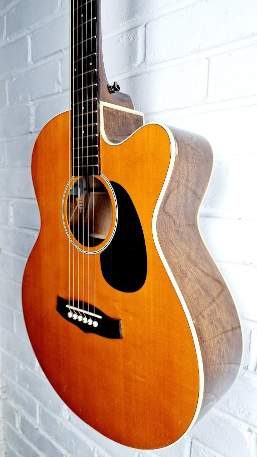 TANGLEWOOD TN5 SFCE NASHVILLE V ELECTRO ACOUSTIC GUITAR