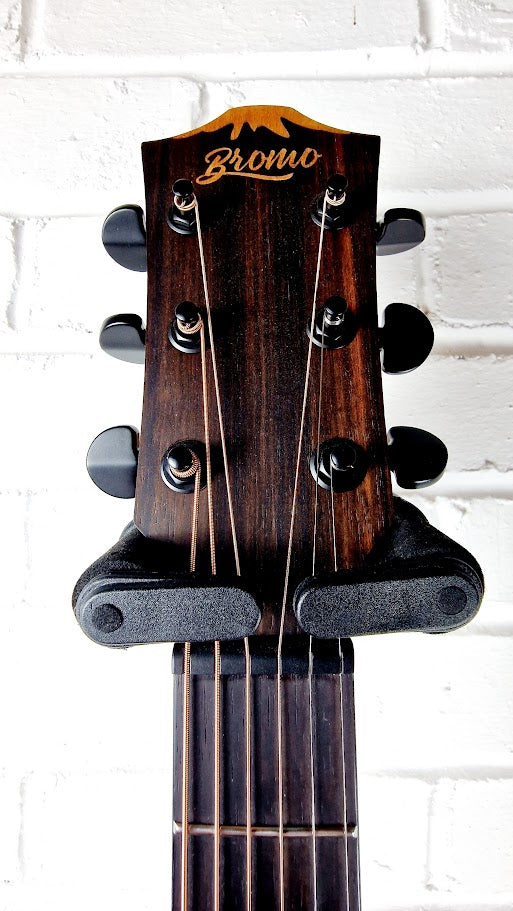 BROMO BAT4MCE TAHOMA ELECTRO ACOUSTIC GUITAR