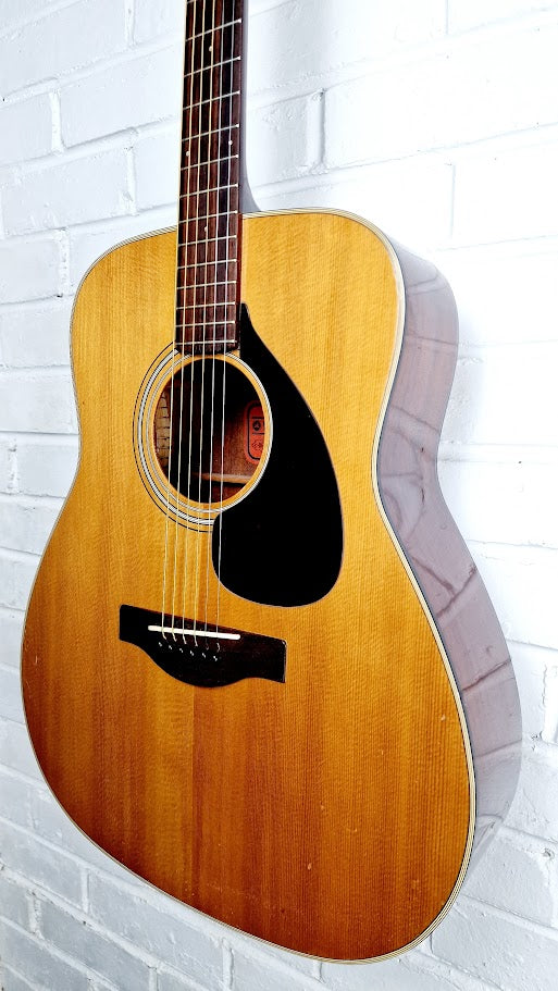 YAMAHA FG180 RED LABEL 1970s ACOUSTIC GUITAR #002
