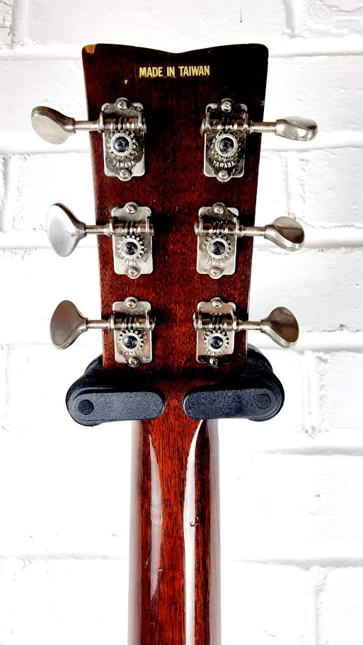 YAMAHA FG180 RED LABEL 1970s ACOUSTIC GUITAR #002