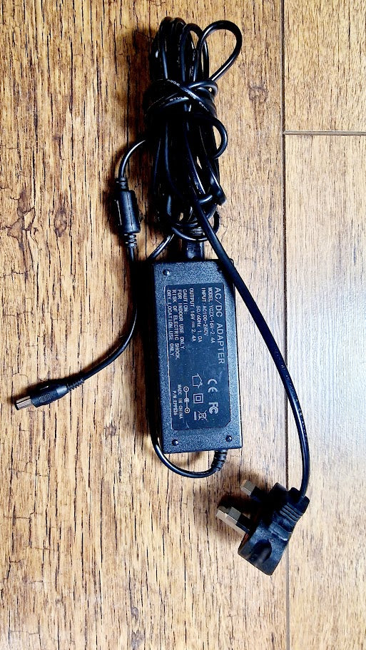 YAMAHA PSR S710 61 KEY ARRANGER WORKSTATION KEYBOARD