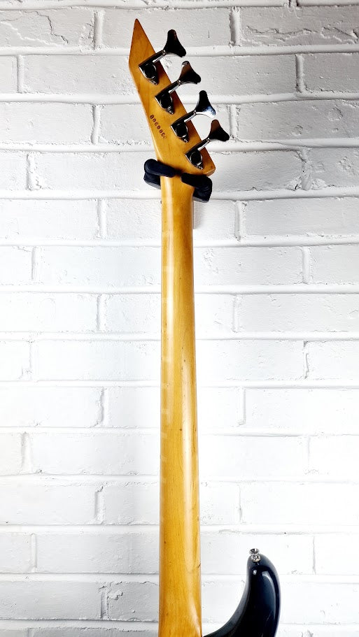 WASHBURN FORCE ABT 80s 4 STRING BLACK BASS GUITAR