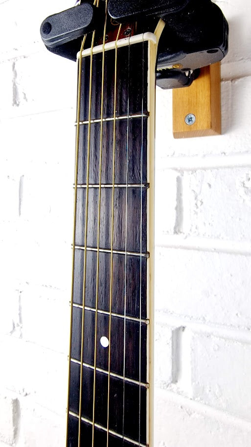 YAMAHA FG340 BLACK WITH WHITE PICKGUARD ACOUSTIC GUITAR