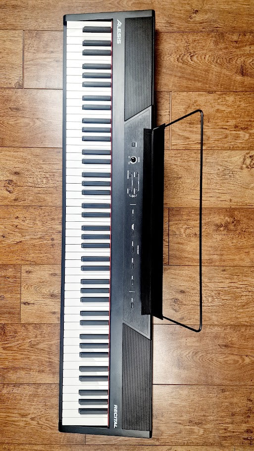 ALESIS RECITAL 88 KEY DIGITAL PIANO KEYBOARD + POWER SUPPLY
