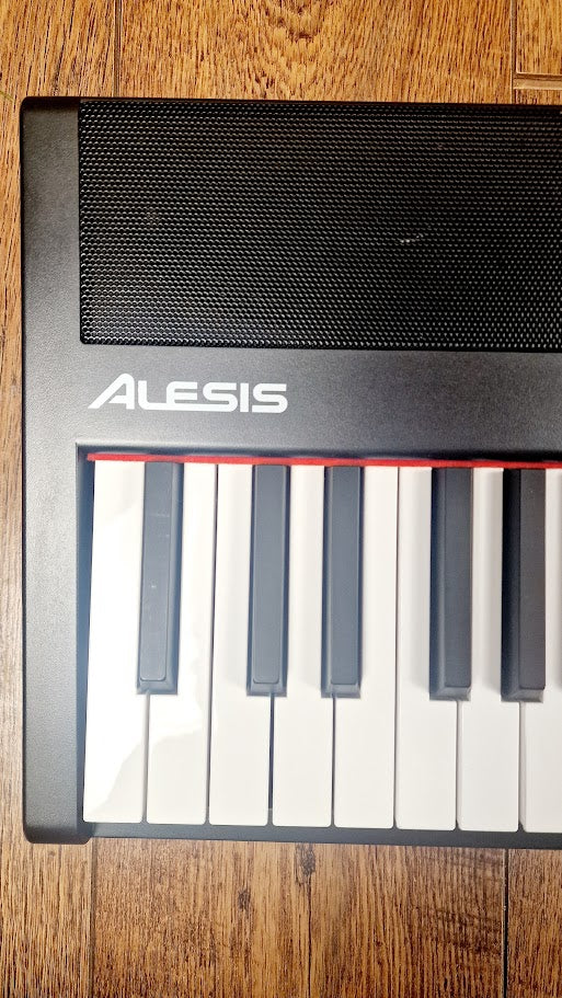 ALESIS RECITAL 88 KEY DIGITAL PIANO KEYBOARD + POWER SUPPLY